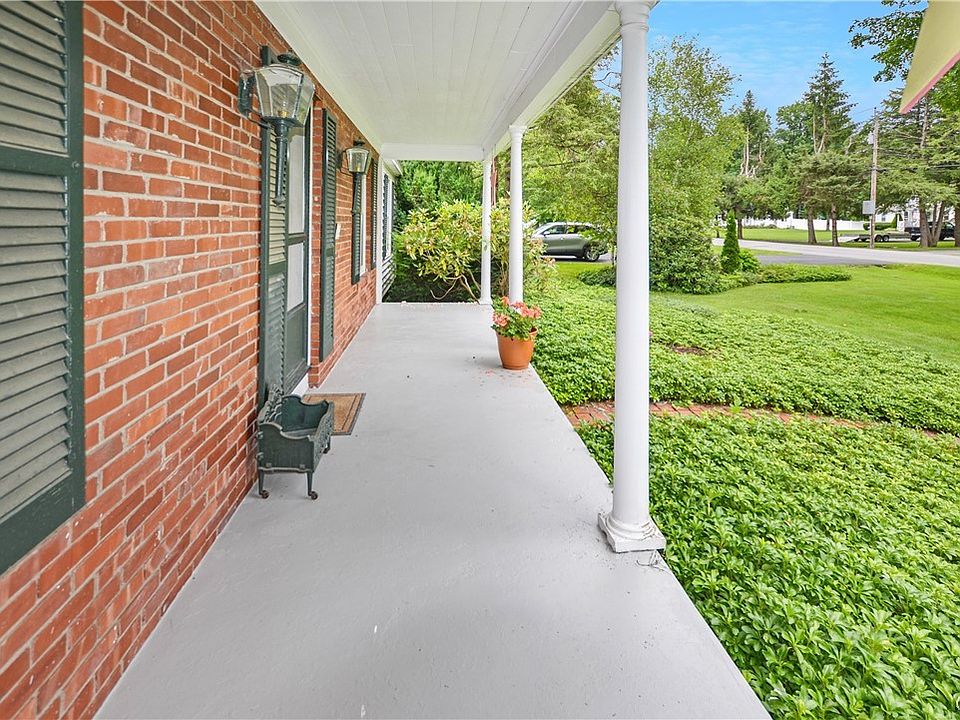 124 Gilbert Rd, New Hartford, NY 13413 Zillow