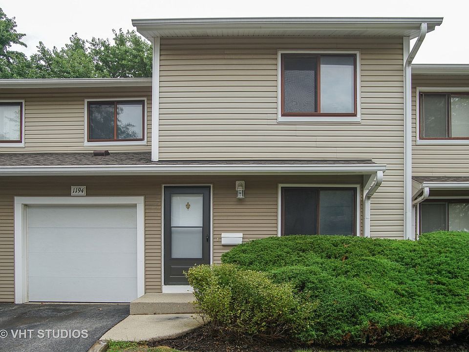 1st image of 1194 E Cunningham Dr #1194