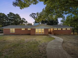 8922 Whippoorwill Dr, Woodway, TX 76712