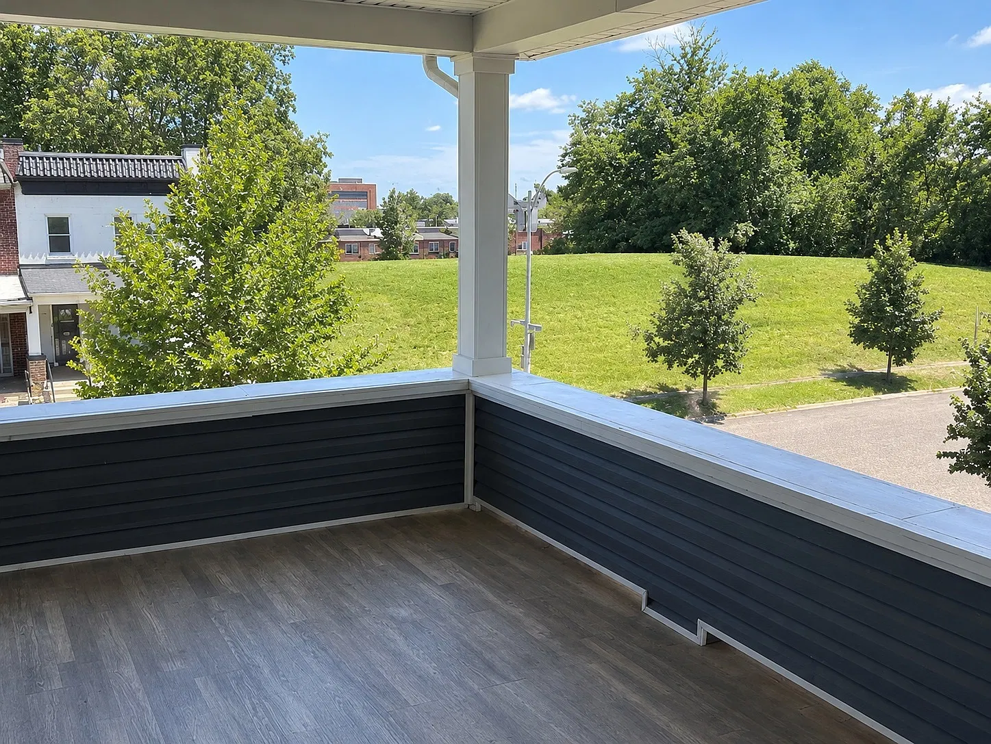 2 bed, 1000 sqft, $1,650 — Photo 4