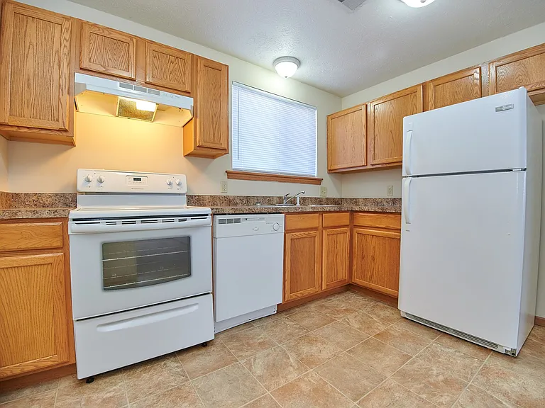 The Ridge Apartments & Townhomes — Photo 54