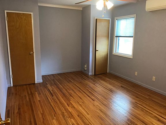 5th image of 257-06 Hillside Ave