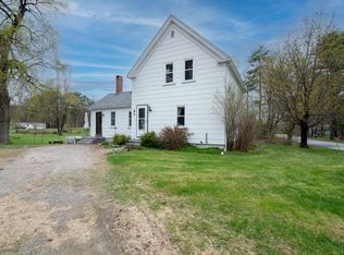 83 Gayton Rd, Lewiston, ME 04240