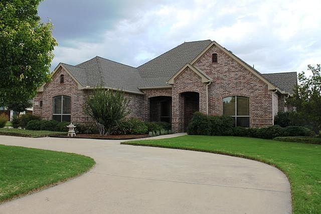 1st image of 1438 Plum Creek Dr
