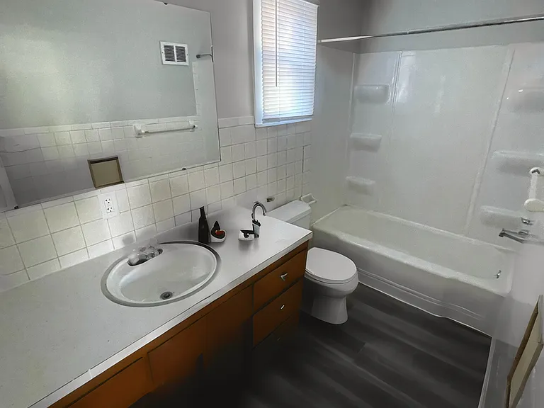 310 Harrison St. — Photo 3