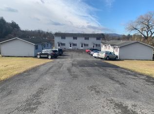 7 Summerfield Ct, Elkins, WV