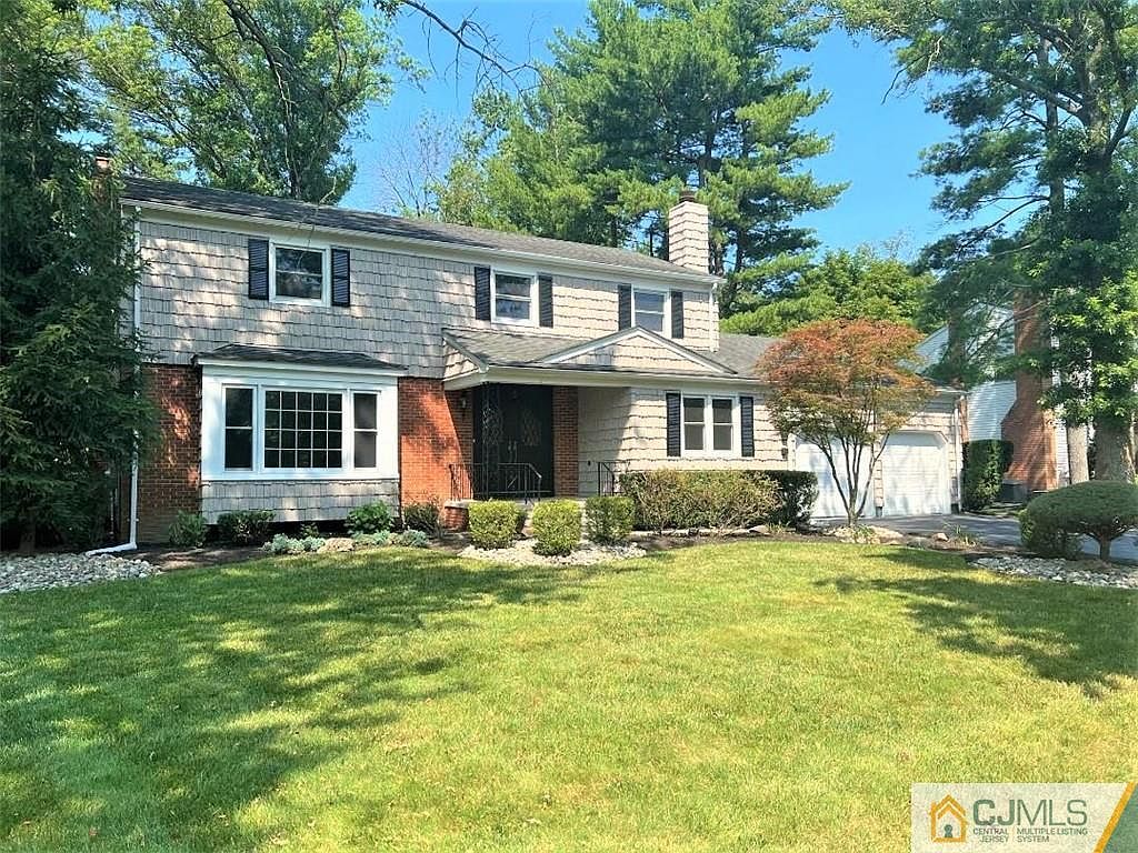 19 Pilgrim Run, East Brunswick, NJ 08816 MLS 2351377M Zillow
