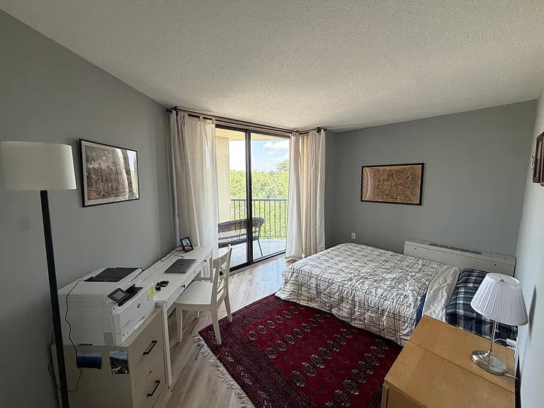 4242 E West Hwy #608 — Photo 8