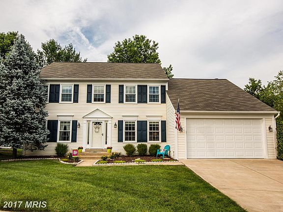 3rd image of 1 Westbrook Ln