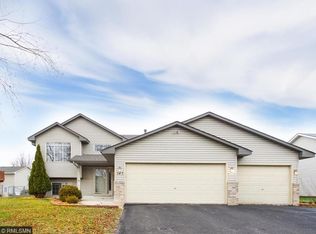 147 Bluestem Ave W, Shakopee, MN 55379