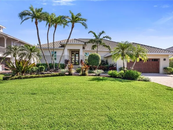 1923 SNOOK DR, NAPLES, FL 34102