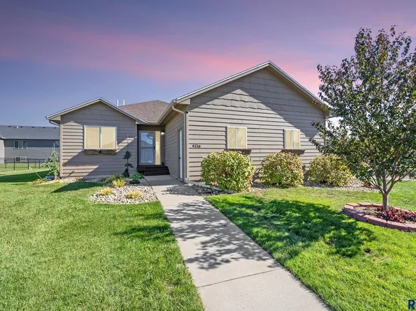4116 S Outfield Ave, Sioux Falls, SD 57110