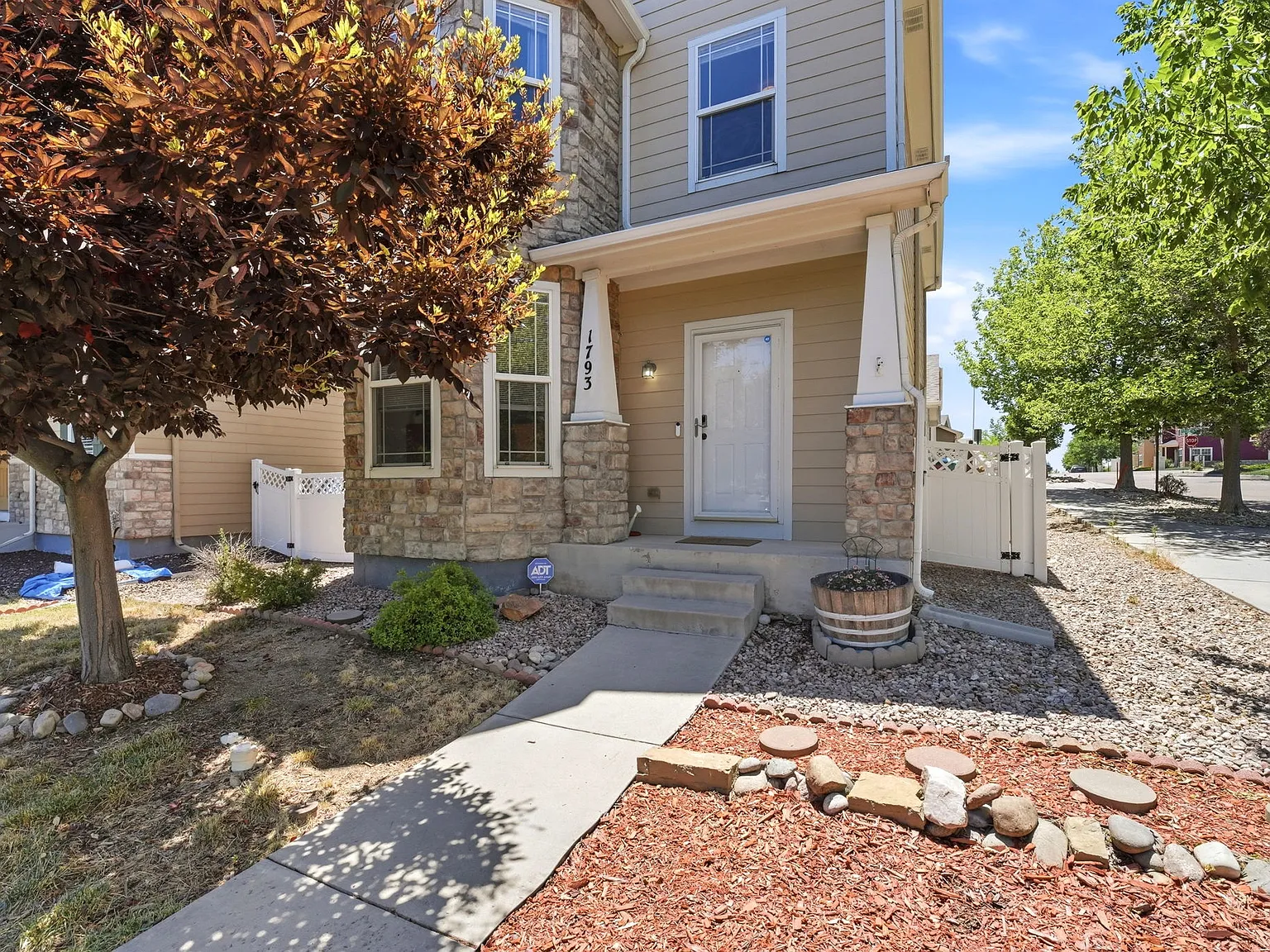 3 bed, 1503 sqft, $2,000 — Photo 4