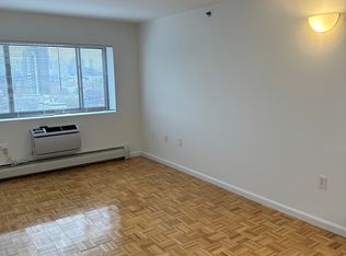 21-10 31st Ave #12, Astoria, NY 11106
