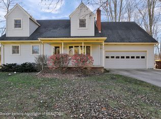 5250 E Cutler Rd, Bath, MI 48808