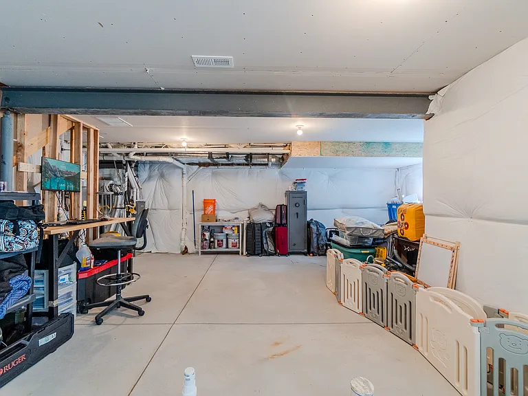 5173 Roundhouse Dr — Photo 28