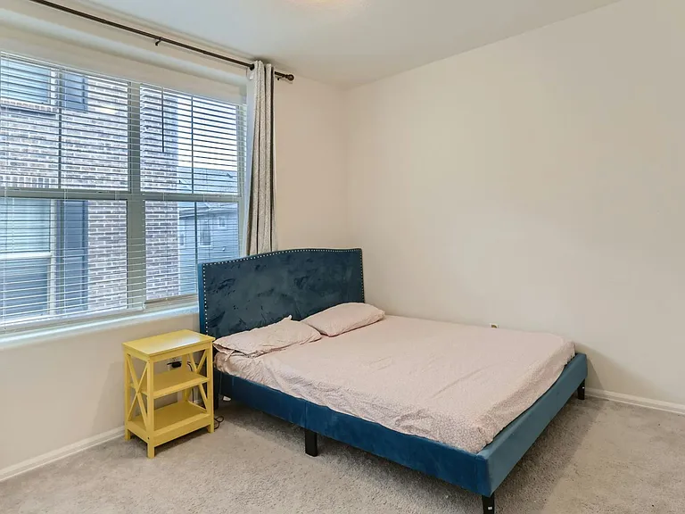 9696 Meeker St — Photo 12