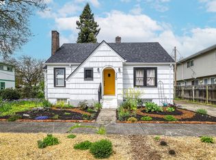 320 C St, Springfield, OR 97477