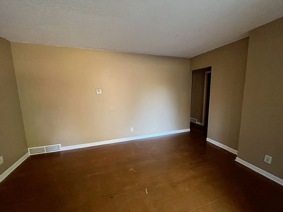 5th image of 1643 Brookhaven Dr