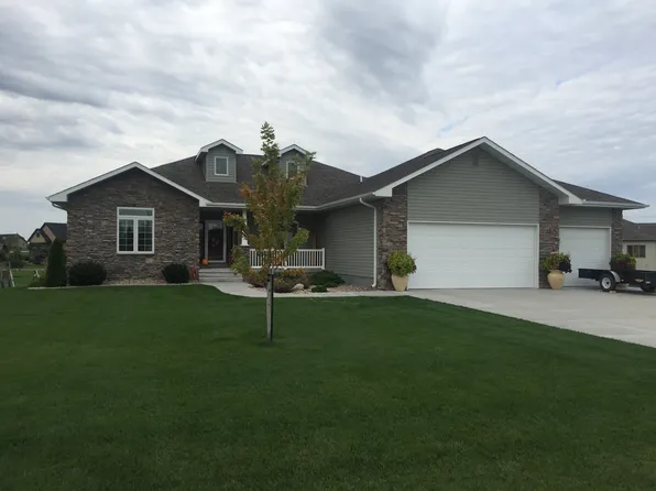 124 Platte View Rd, Phillips, NE 68865