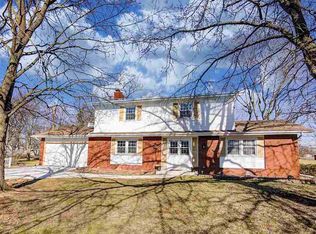 3521 Charlton Ct, Fort Wayne, IN 46806