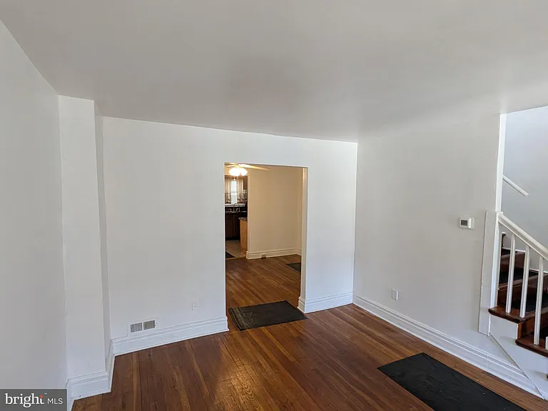 3018 Larue Sq E — Photo 8