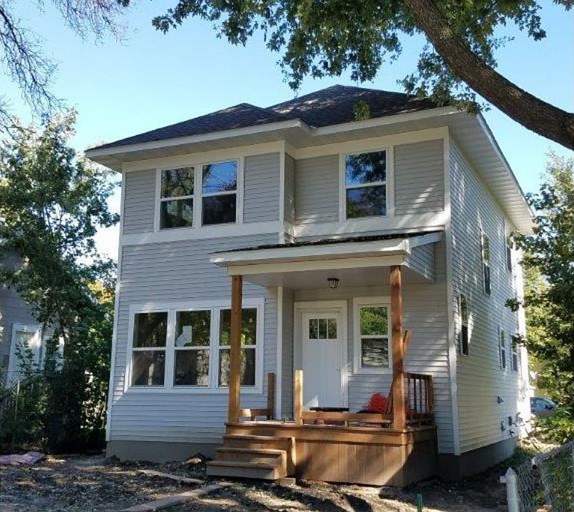1st image of 2926 Sheridan Ave N