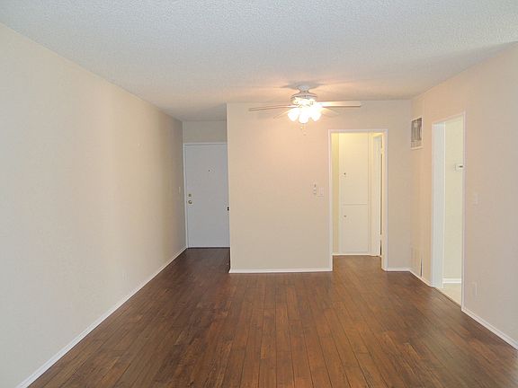 2nd image of 351 Palos Verdes Blvd APT 3