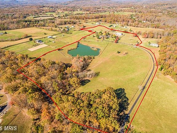 FULL PROPERTY VIEW 