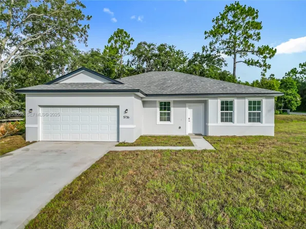5736 N Claremont Dr, Citrus Springs, FL 34434
