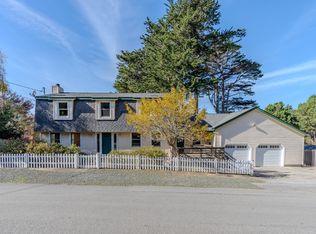 1004 Acacia St, Montara, CA 94037