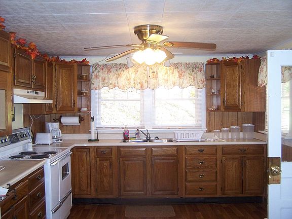 Bright, airy kitchen