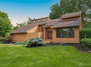 6631 Cedar Crest Trl, Dayton, OH 45459