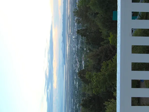 86 S Viewcrest Dr, Bountiful, UT 84010