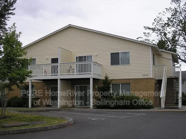 3255 Racine St APT 202, Bellingham, WA 98226