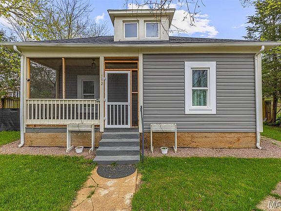 3rd image of 312 Mill St