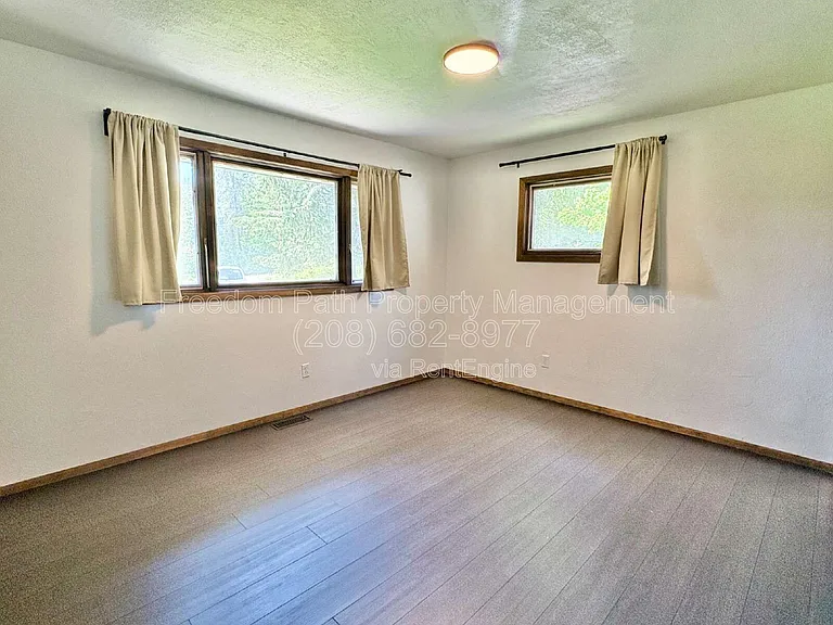 36658 E Hayden Lake Rd — Photo 14