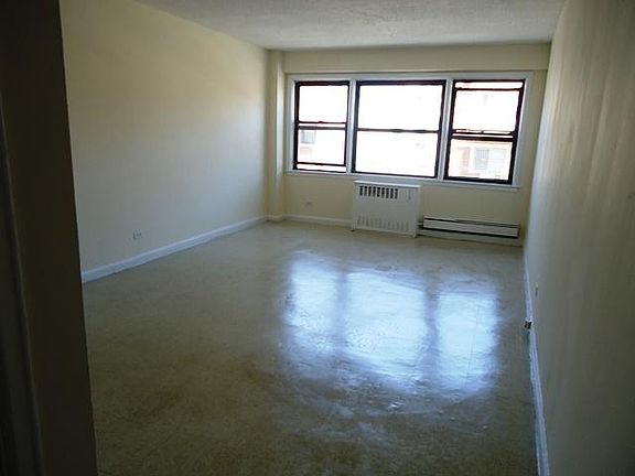4th image of 10915 37th Ave APT 4B