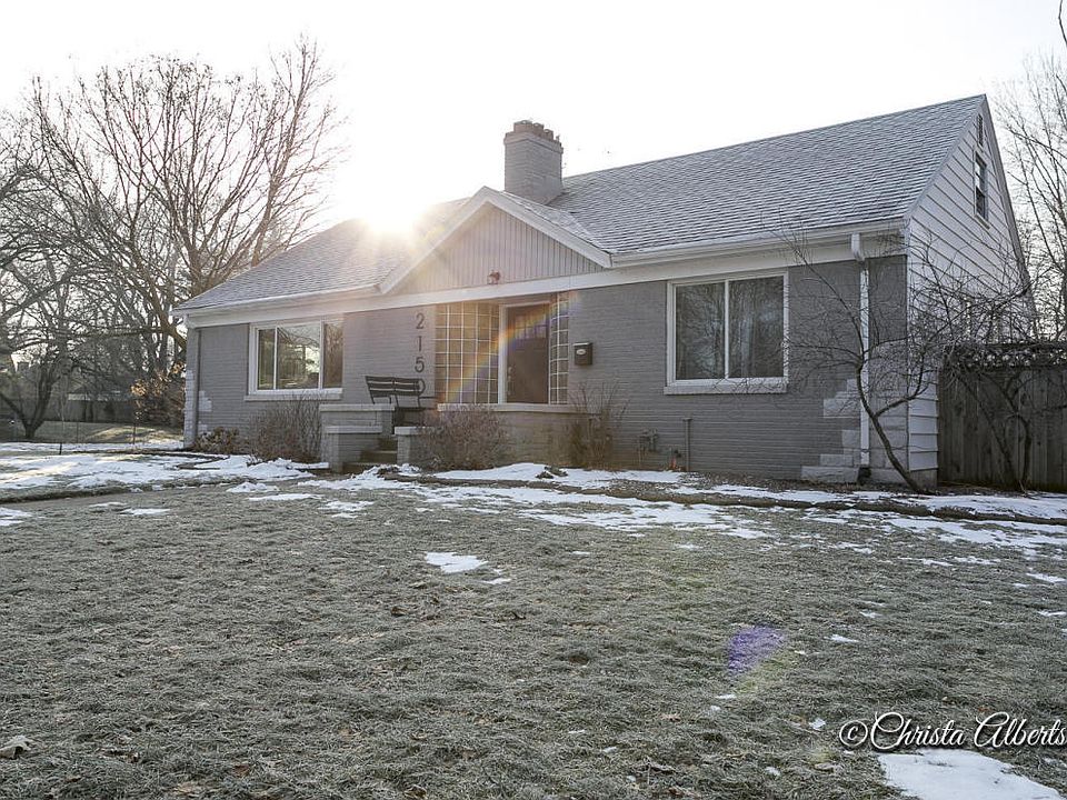1st image of 2150 Anderson Dr SE
