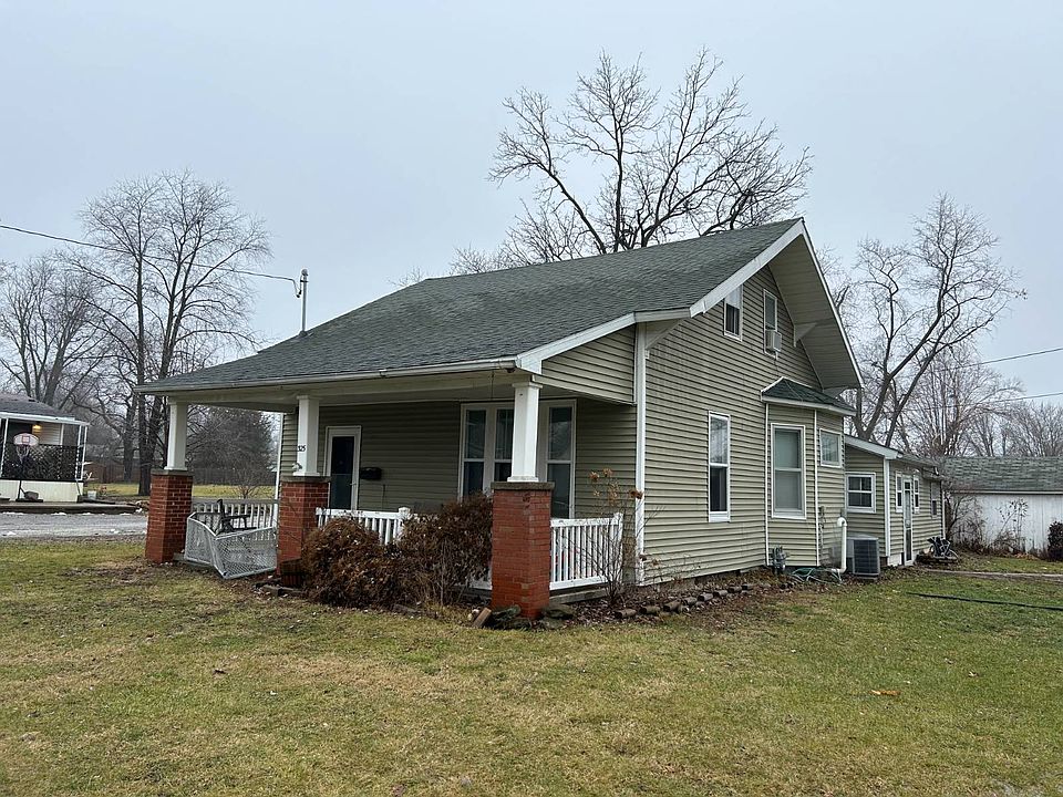 325 E Adams St, Rushville, IL 62681 | MLS #11239339 | Zillow