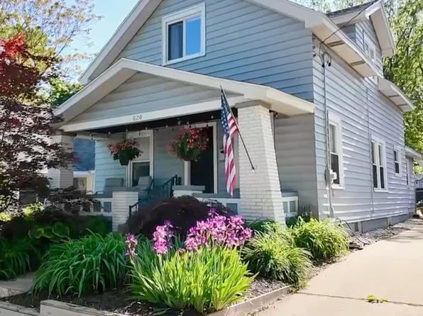 620 Emerald Ave NE, Grand Rapids, MI 49503