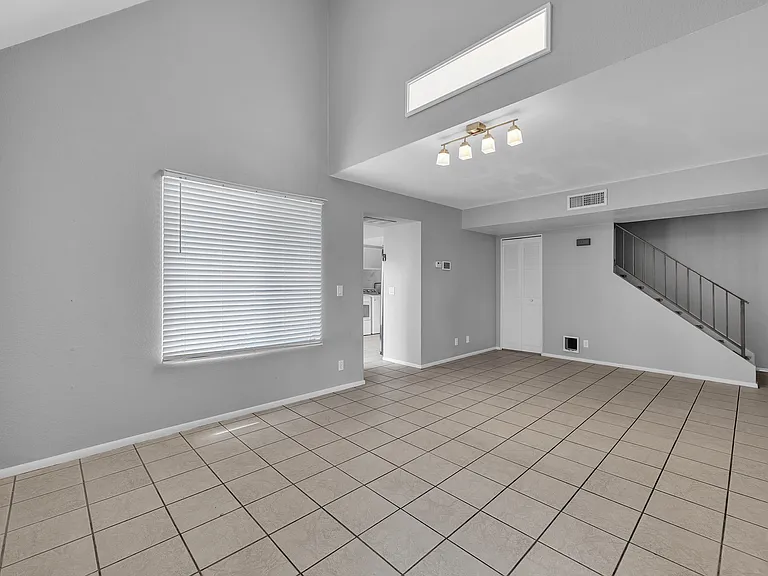 1342 W Emerald Ave #352 — Photo 8