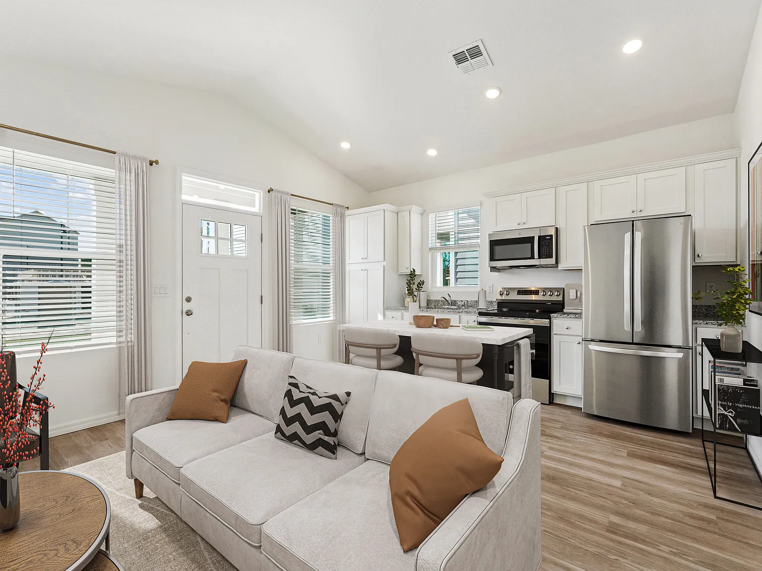 Oak Isle Cottages — Photo 1