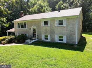 4425 Bellewood Dr, Pomfret, MD 20675