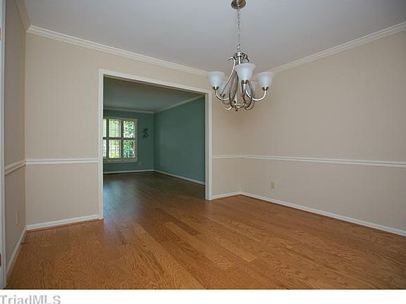 4th image of 115 Mamie Ln