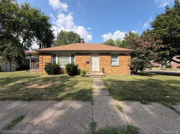 6300 Canyon St, Grosse Pointe Farms, MI 48236