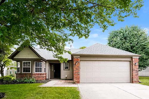 1215 Paul Dr Photo 1