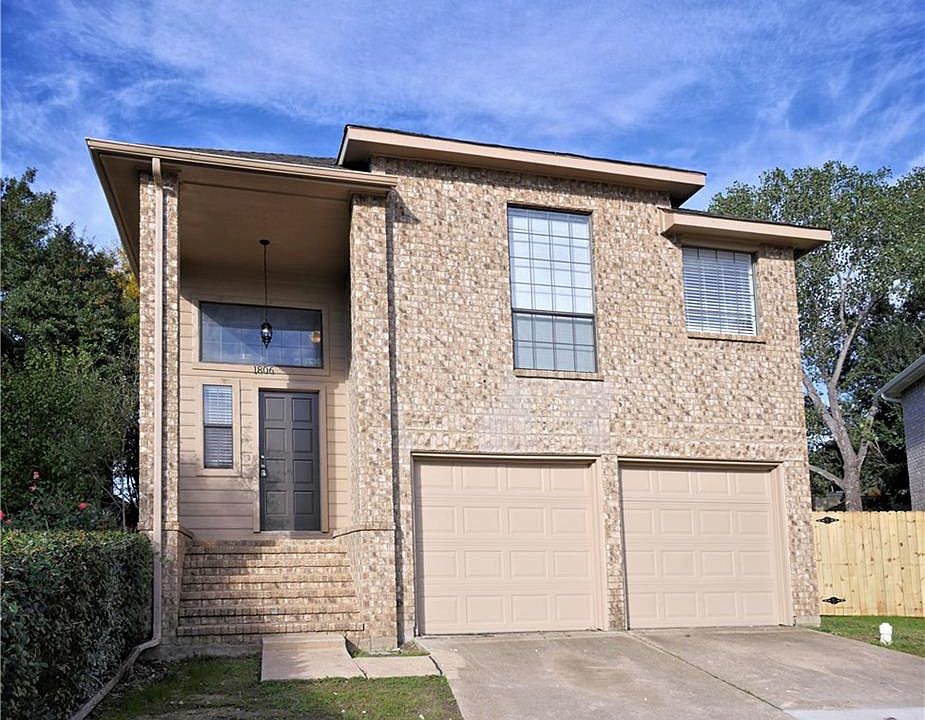 1st image of 1806 Cactus Cir
