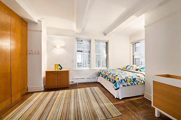 Sold by Stribling | media 26