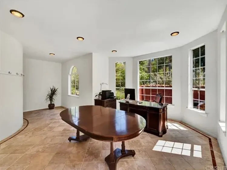 3964 Black Bird Way — Photo 12